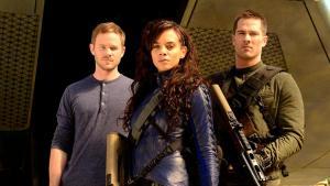 SyFy nos presenta a los protagonistas de ‘Killjoys’.
