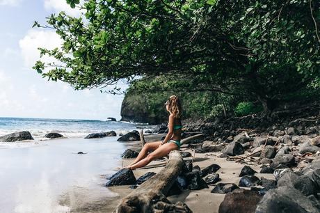 Triangl_Swimwear-Collage_Vintage-Beach-Kauai-Secret_Beach-4