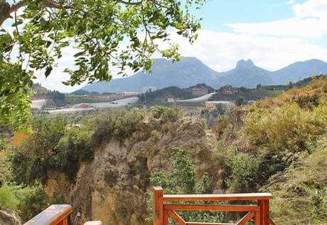 Las fuentes del Algar, las piscinas naturales del interior de Alicante