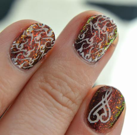 Manicura de la semana / Nails of the Week: INNISFREE Autumn Leaves Manicura de la semana / Nails of the Week: INNISFREE Autumn Leaves