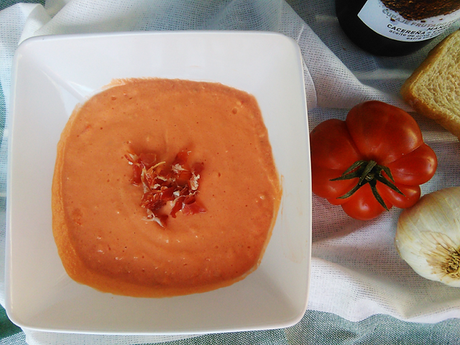 Receta de Salmorejo con pan de molde
