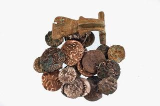 tesoros y reliquias encontrados recientemente