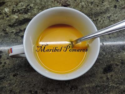 Flan del niño con mona.