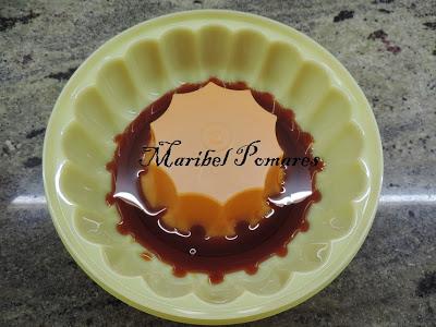 Flan del niño con mona.