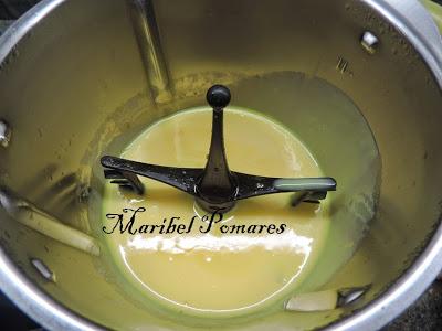 Flan del niño con mona.