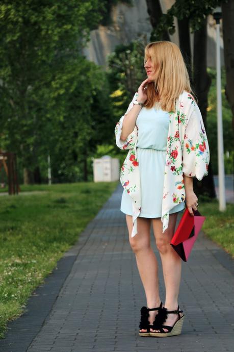 Vestido y kimono para primavera