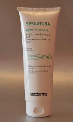 Una silueta perfecta con la crema reafirmante de senos y cuerpo “Sesnatura” de SESDERMA
