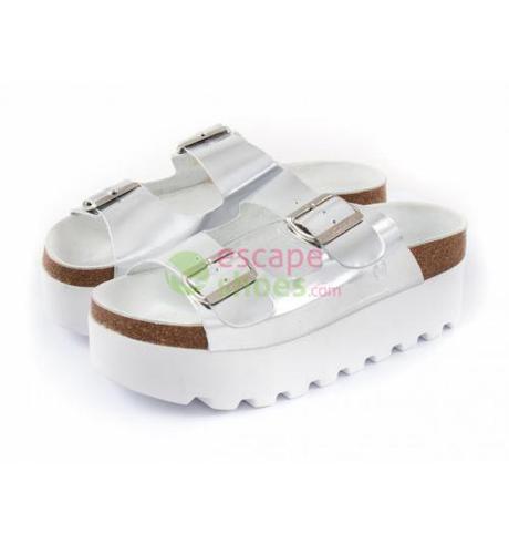 Sporty look con mis Nike sandalias-sixtyseven-76770-vachetta-plata (1)