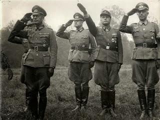 - Enigmas de la Historia II: El saludo nazi -