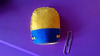 DIY: MARCAPÁGINAS MINION