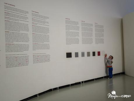 Un bebé suelto en el Museo Guggenheim de Bilbao 12-9