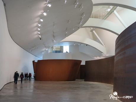 Un bebé suelto en el Museo Guggenheim de Bilbao 12-6