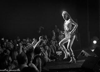 NEY MATOGROSSO en el Teatro Coliseo 16/5/2015  Fotos y Videos