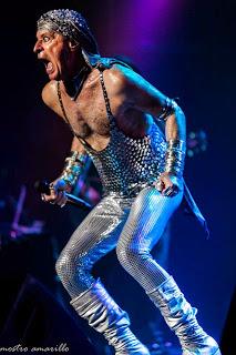 NEY MATOGROSSO en el Teatro Coliseo 16/5/2015  Fotos y Videos