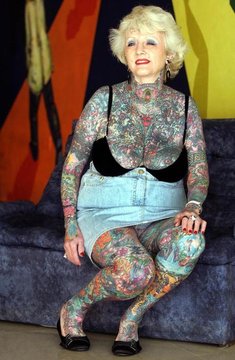 Falleció Isobel Varley la mujer de la tercera edad más tatuada del mundo