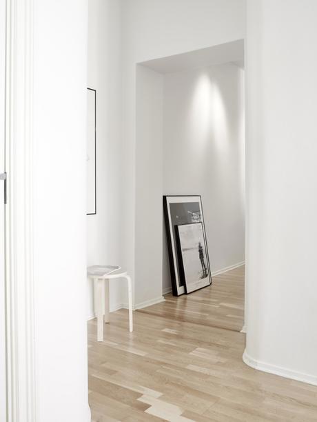 optimizar espacio pisos pequeños estilo nórdico escandinavo estilo moderno contemporáneo decoración pisos pequeños decoración en blanco decoracion dormitorios decoración de interiores blog decoración interiores nórdicos 