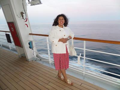 Looks para ir de crucero: Vestido Polka Dot