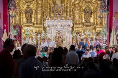 Galería fotográfica del Devoto Besamanos de la Divina Pastora y traslado al camarín en Solemne Procesión Claustral