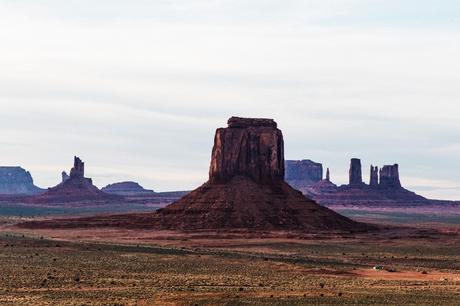 Monument_Valley-Utah-Collage_Vintage-USA_Road_Trip-13