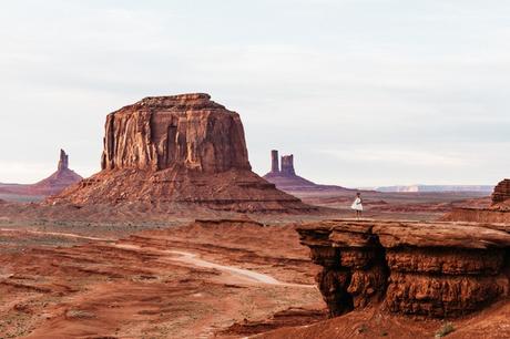 Monument_Valley-Utah-Collage_Vintage-USA_Road_Trip-10