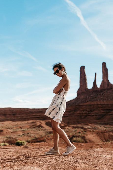 Monument_Valley-Utah-Collage_Vintage-USA_Road_Trip-99