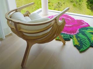 Shell chair