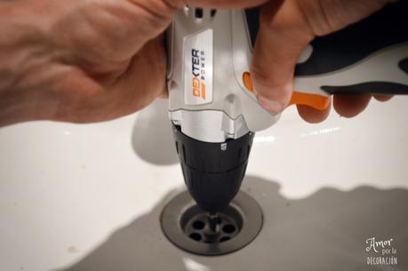 EL TUNEO DE MI BAÑO: DIY COMO SACAR UN BIDET Y UN LAVABO (Capítulo 3)