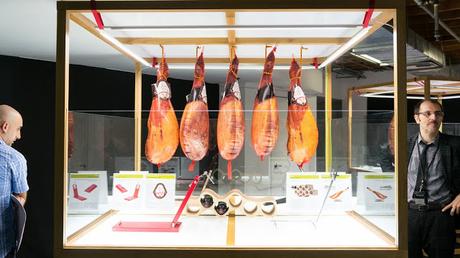 Agenda de exposiciones: Jaulas Doradas, diseño, gastronomía y mucho más.