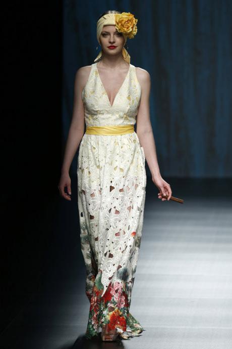 ana_torres_pasarela_994769898_683x