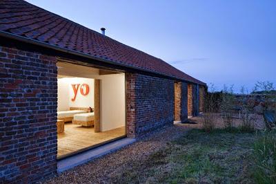 Granero Remodelado Rustico