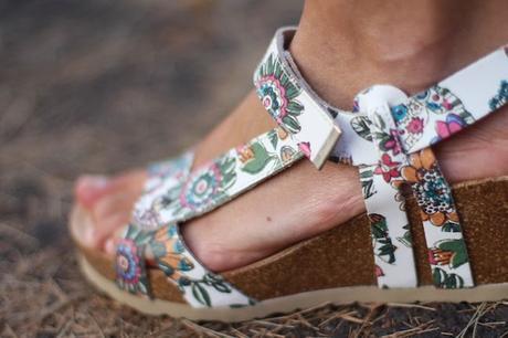Flowered Sandals by Panama Jack