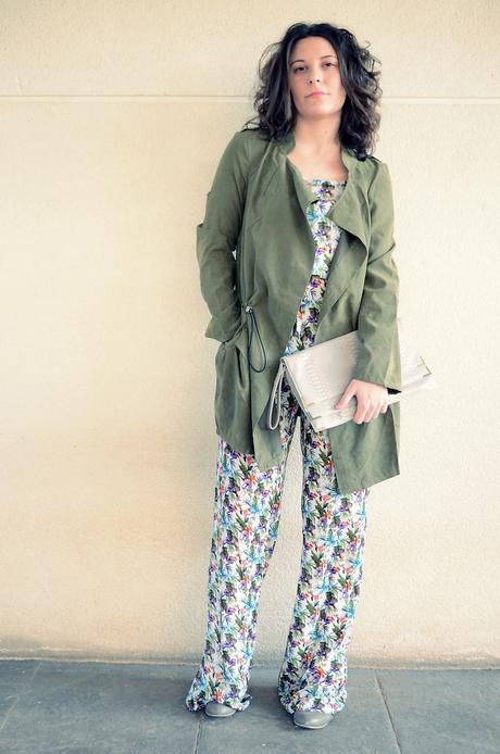 Flowers jumpsuit & Khaki trench (4)