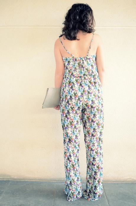 Flowers jumpsuit & Khaki trench (9)