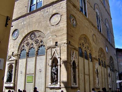 La piedad del Arte, o la otra forma de creer en lo que vemos y, a la vez, en lo que no vemos.