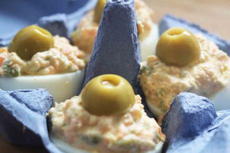 cómo preparar un picnic picnic_mamiclic_huevos-rellenos