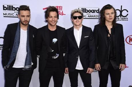LRG Magazine -  Billboard Music Awards2015 - 16