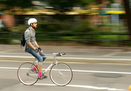 FIXIE: MAS QUE UNA BICICLETA, UNA FORMA DE VIVIR.