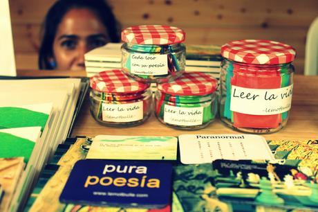 Para que la poesía exista hay que creer en ella todos los días. Lemotbulle