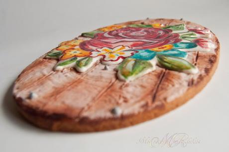 GALLETA CON ROSA Y EFECTO MADERA
