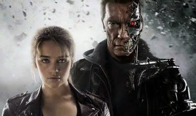 Schwarzenegger y Emilia Clarke, en 'Terminator Génesis'