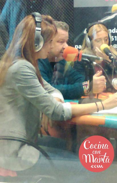 Cocina con Marta en Pesadilla en la Cocina con Alberto Chicote en el Montecillo, Málaga.