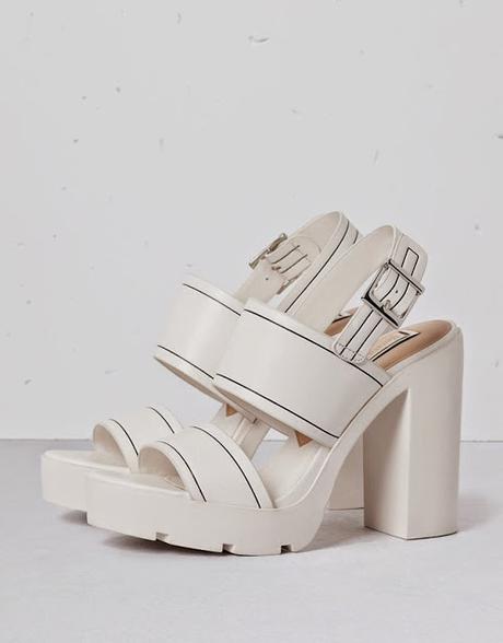 Tacones altos cuadrados