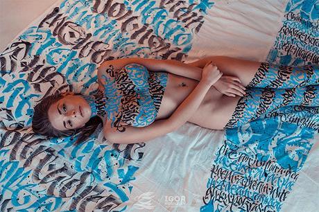 caligrafia en mujeres