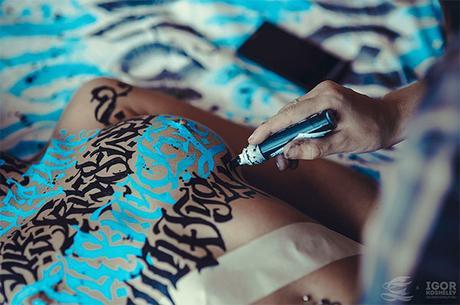 caligrafia en mujeres