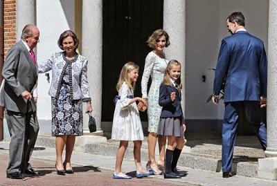 La princesa Leonor brilla en su primera comunión