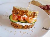 Bocado cereales queso pepino