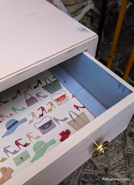 Una cómoda con mucho encanto.