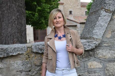 Suede biker jacket and total white total white