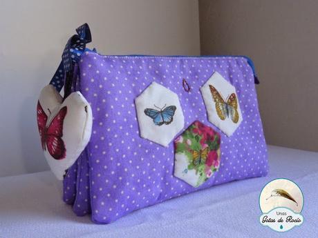 Estuche de 3 compartimentos. Estuche de 3 compartimentos.