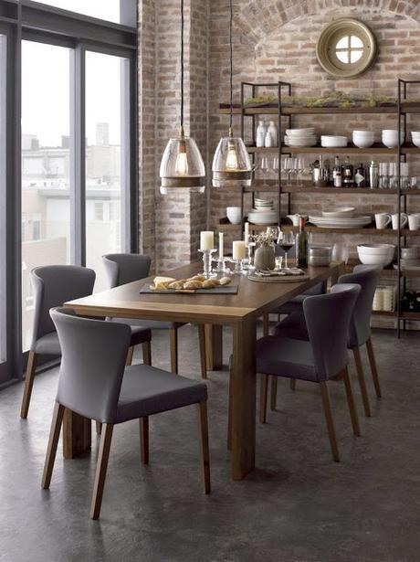 Dobles Parejas en el Comedor